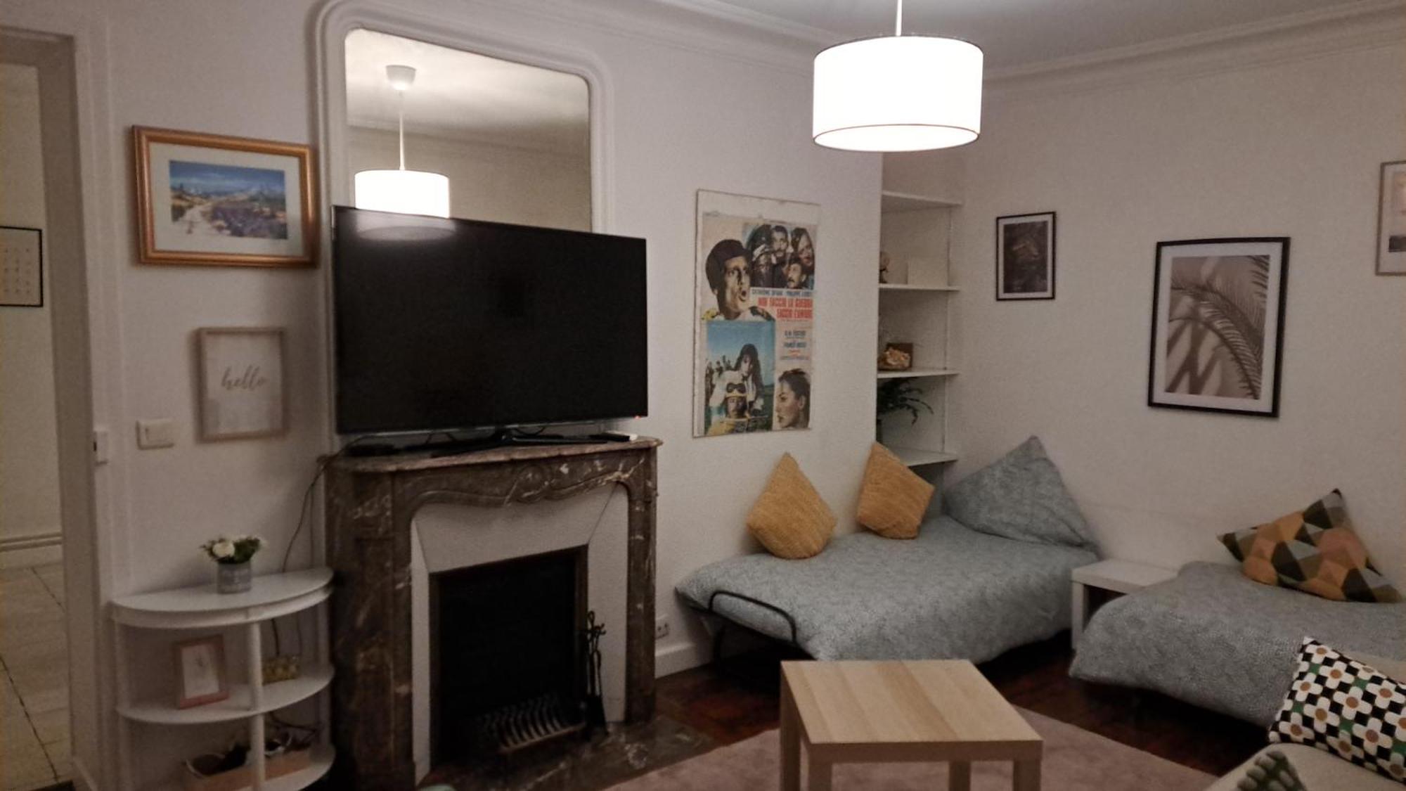 Charmant Nice Appartement 5 Personnes People Max Párizs Kültér fotó